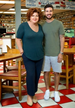 Vinny Guadagnino with his mother, Paula Guadagnino, in Jersy Shore.